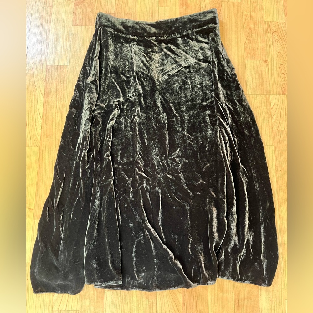 Lily Silk Woman’s Chocolate Velvet Midi Skirt